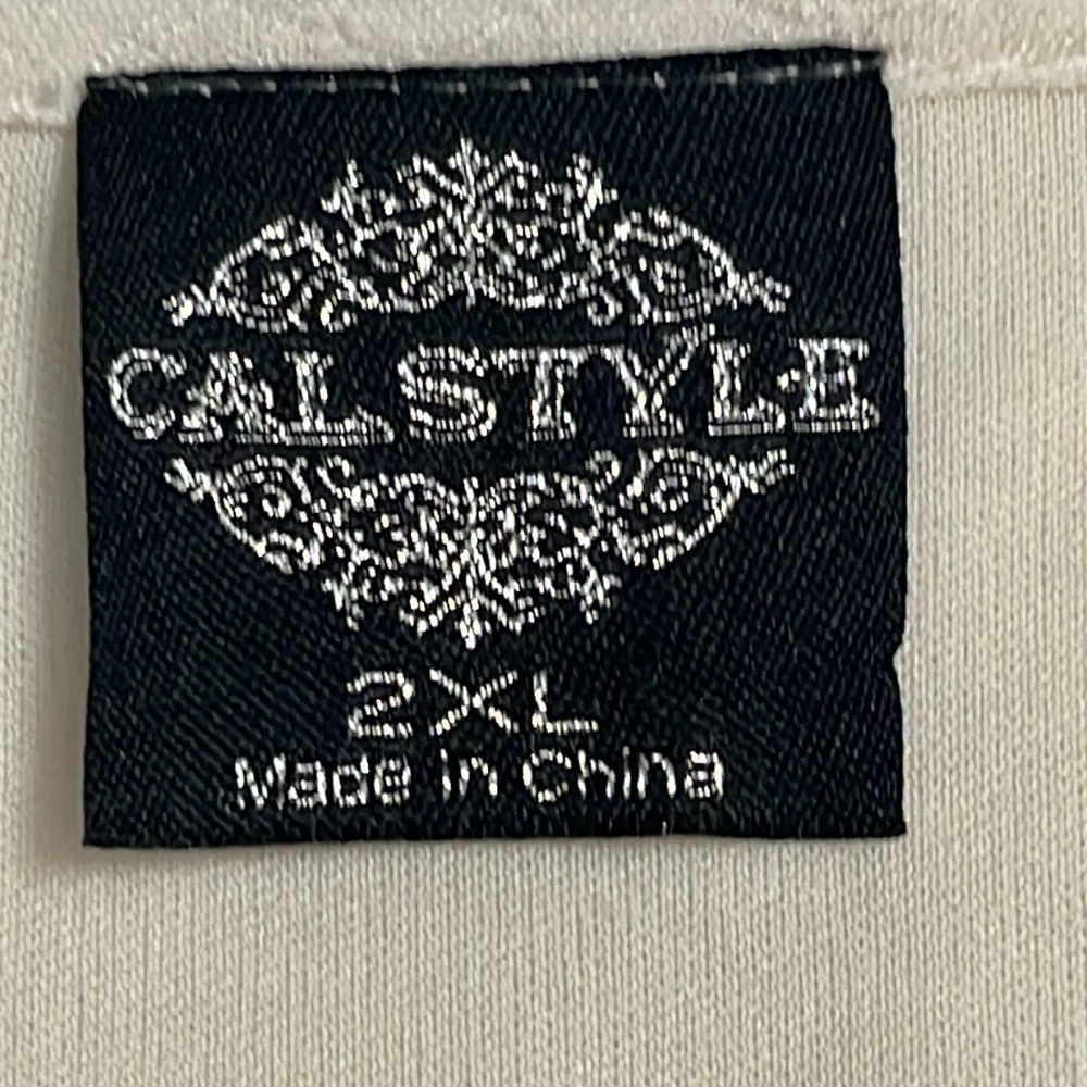 CALSTYLE, long sleeves, tiered tunic dress. - Picture 9 of 12